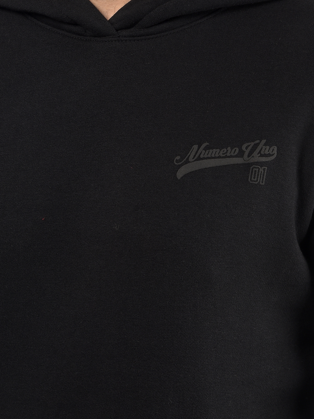 Numero Uno Men Solid Black Sweat Shirt